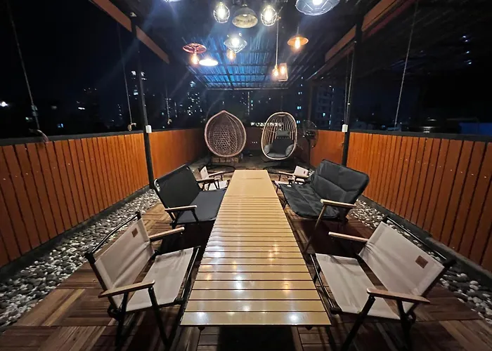 4 Bedroom House With Beautiful Rooftop Near Bts Ekkamai Villa